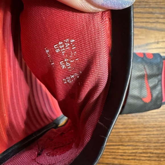 Nike Red and Black Slide Sandals - Picture 3 of 3